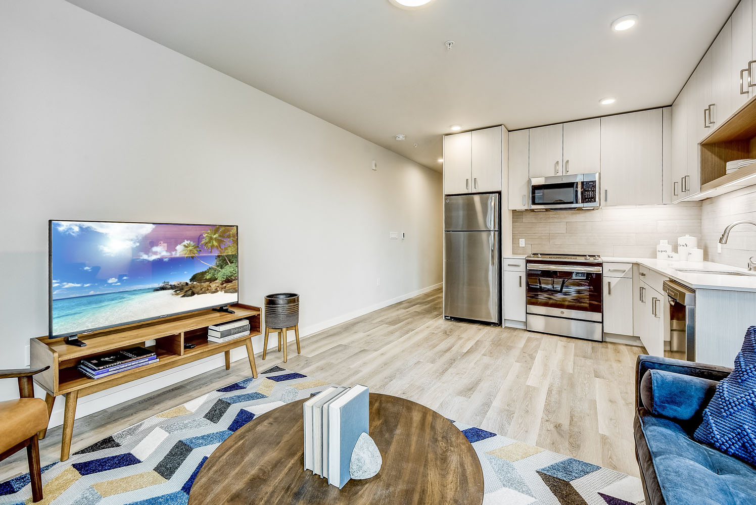 Tellus on Dexter interior