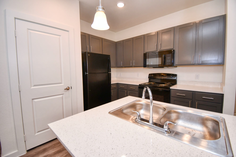 Pioneer Crossing Diboll interior