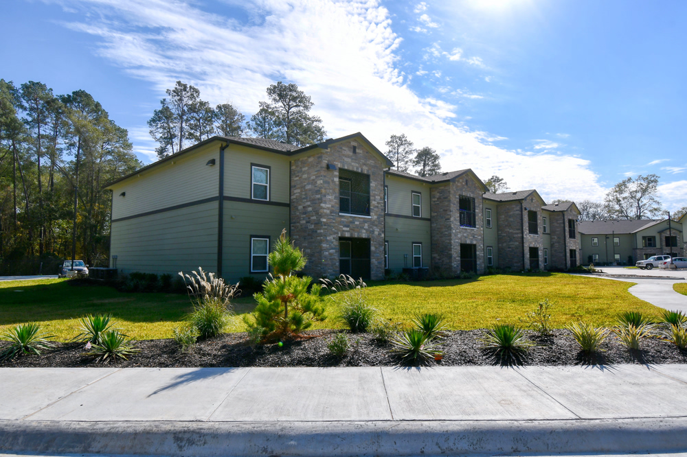 Pioneer Crossing Diboll