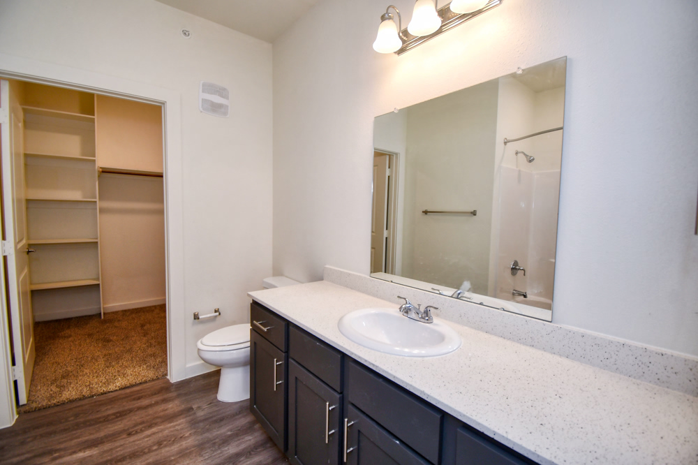 Pioneer Crossing, Diboll